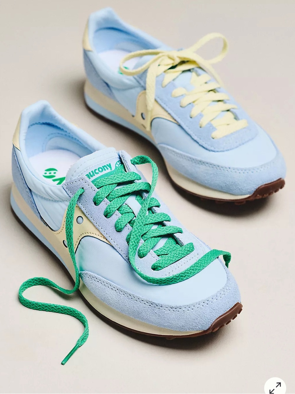 New Saucony Light Blue Sneakers with extra Green Laces